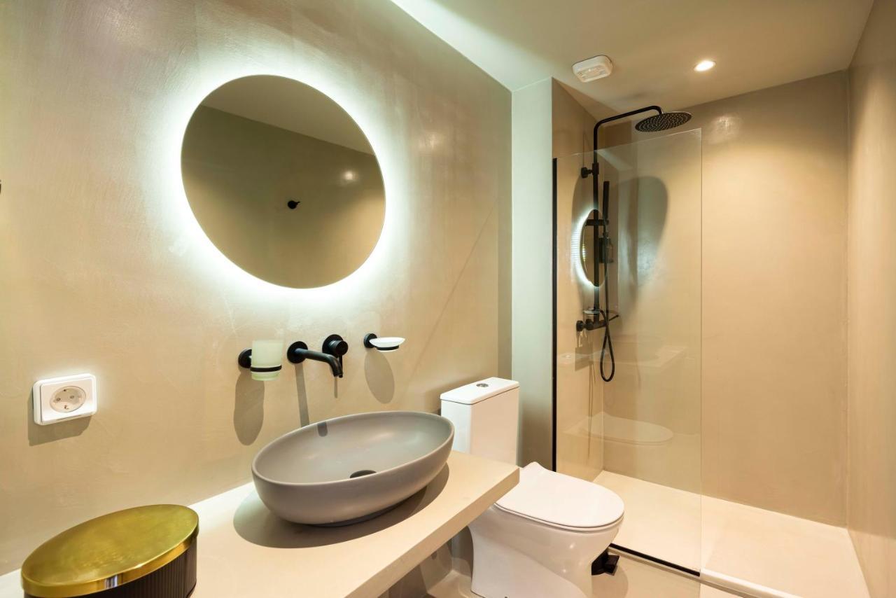 Yalarent Stunning Apartments At The Heart Of Aten Exteriör bild