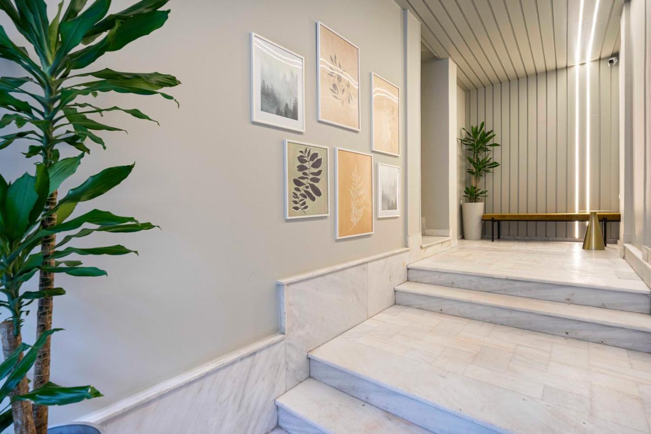 Yalarent Stunning Apartments At The Heart Of Aten Exteriör bild