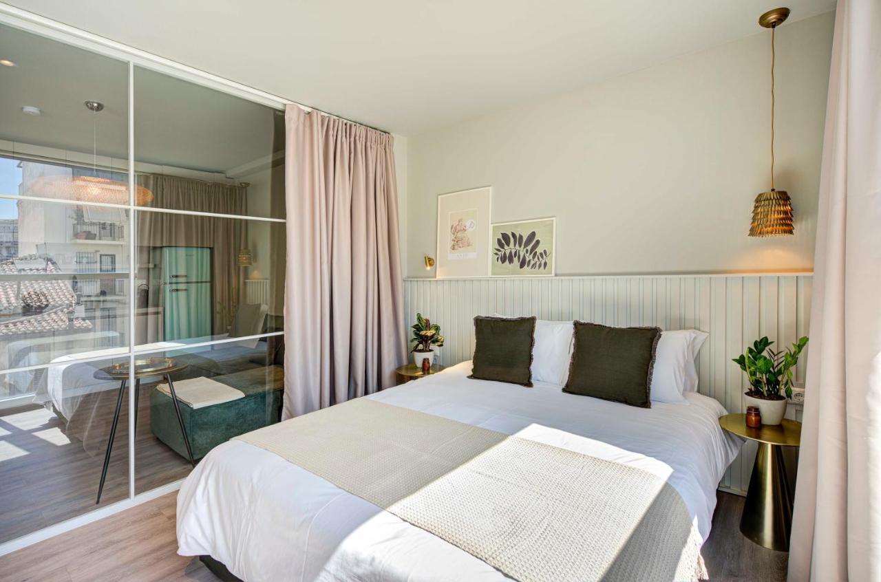 Yalarent Stunning Apartments At The Heart Of Aten Exteriör bild