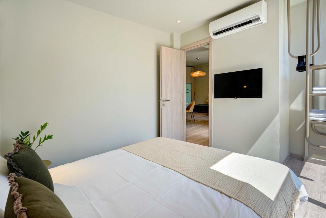 Yalarent Stunning Apartments At The Heart Of Aten Exteriör bild