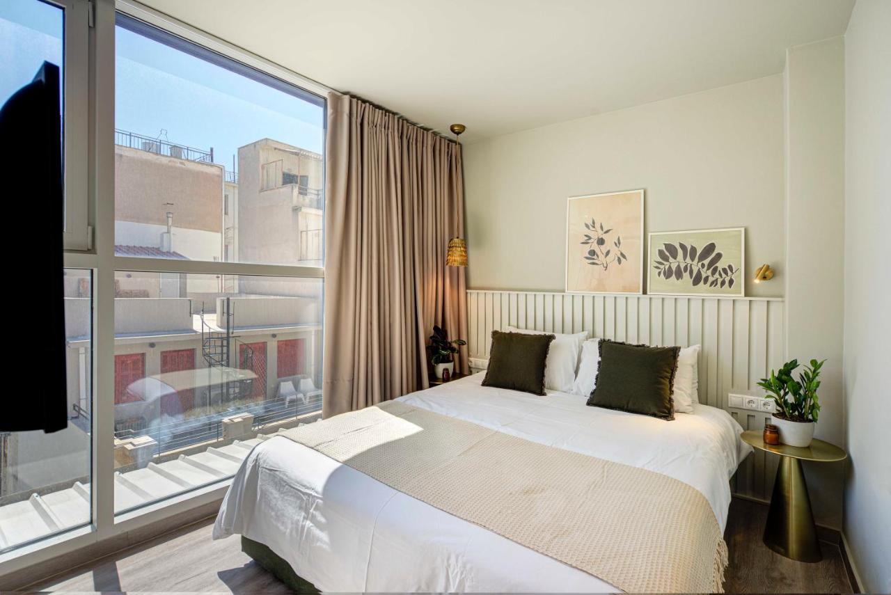 Yalarent Stunning Apartments At The Heart Of Aten Exteriör bild