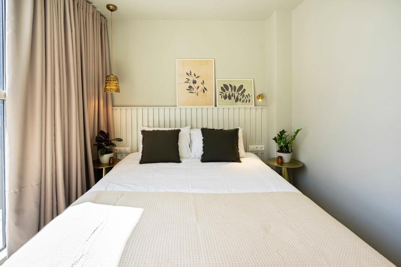 Yalarent Stunning Apartments At The Heart Of Aten Exteriör bild
